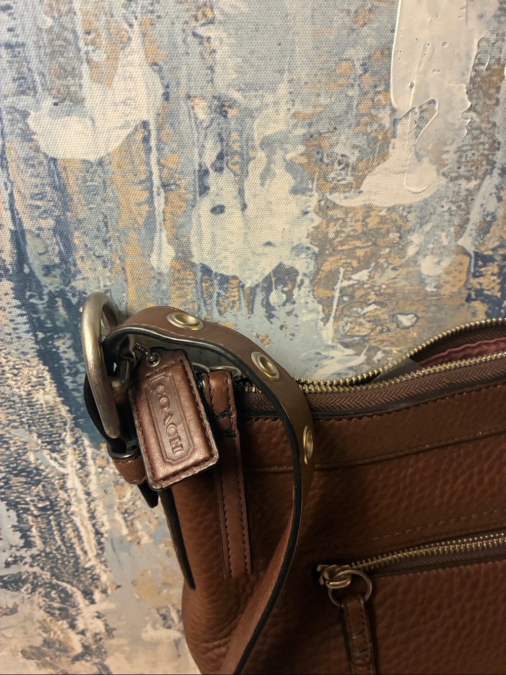 Genuine Coach Dark Brown Leather HOBO Bag Coach Dust bag included
Y2 K 2008 - Picture 5 of 17